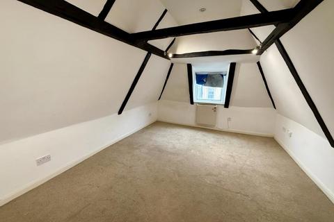 1 bedroom flat for sale, Flat 3, 39 High Street, Maidstone, Kent