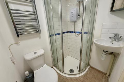 1 bedroom flat for sale, Flat 3, 39 High Street, Maidstone, Kent