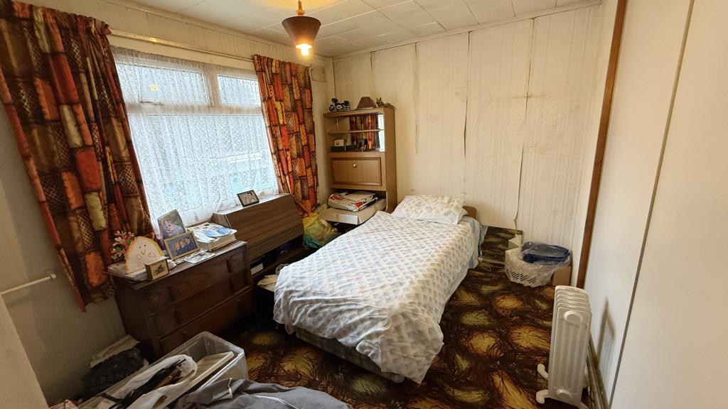 Internal image of bedroom 2