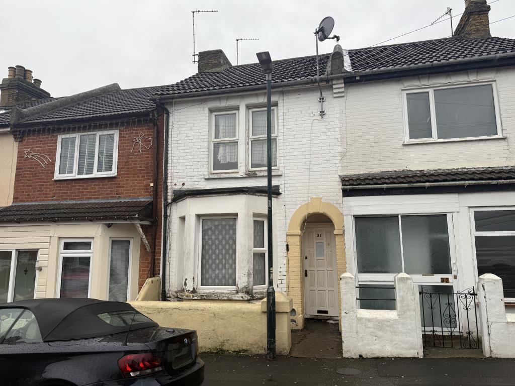 Front of House in Need of Refurbishment