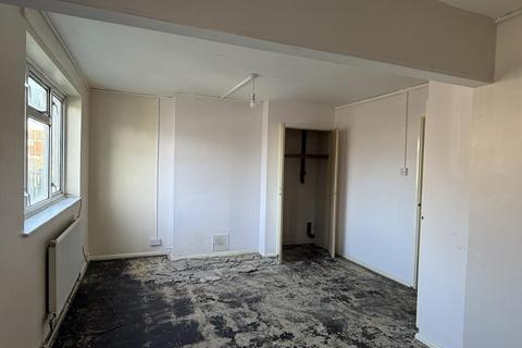 1 bedroom flat for sale, 22 Quaker Drive, Cranbrook, Kent