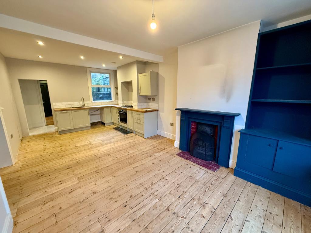 Living room/kitchen