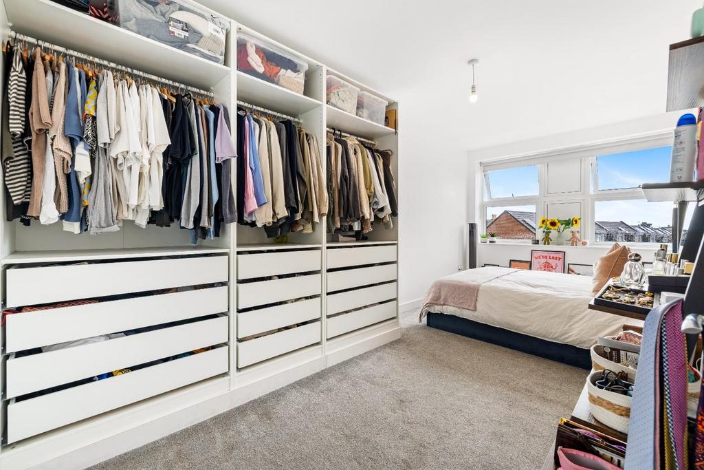 Flat 23, The Pinnacle Full Res-2.jpg