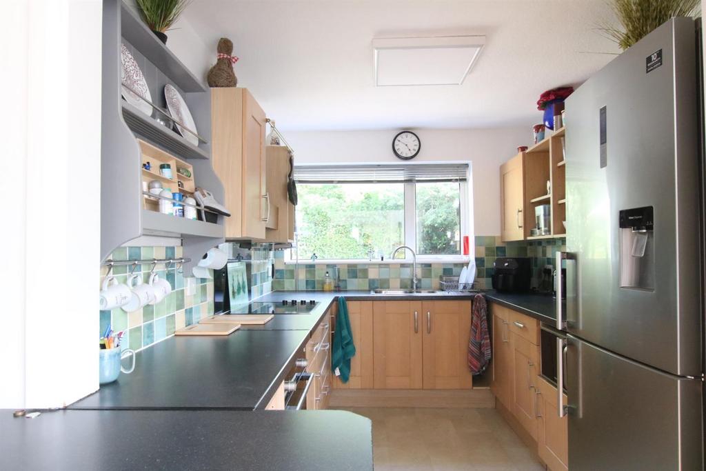 Windfield58 kitchen.JPG