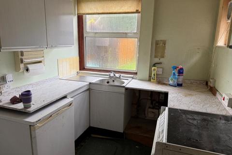 3 bedroom semi-detached house for sale, 33 Green Lane, Crawley, West Sussex