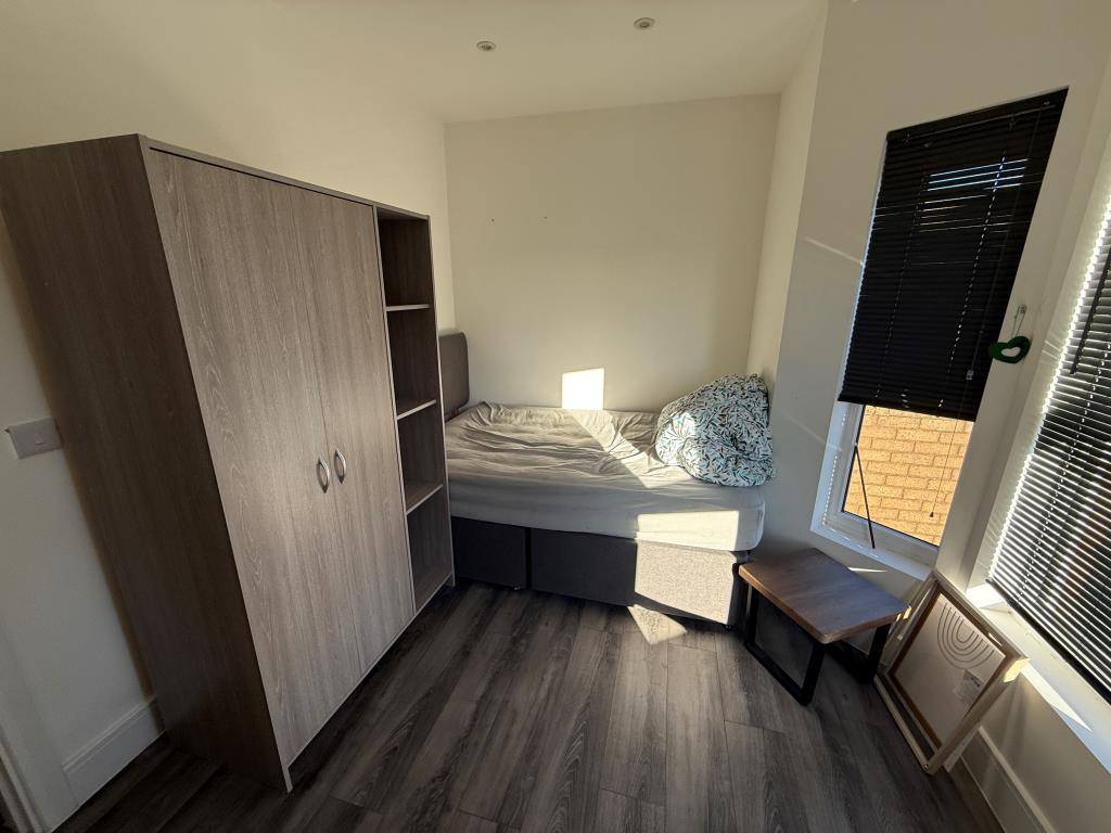 Bedroom Flat 3