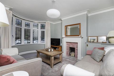 4 bedroom semi-detached house for sale, Lawrence Road, Huddersfield HD1