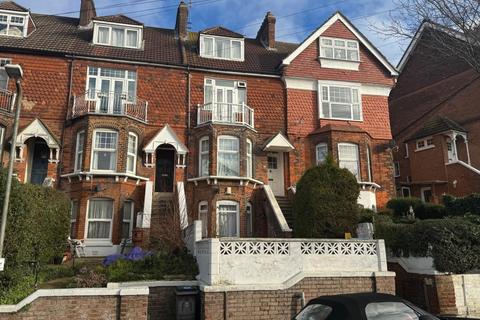 13 Castle Avenue, Dover, Kent