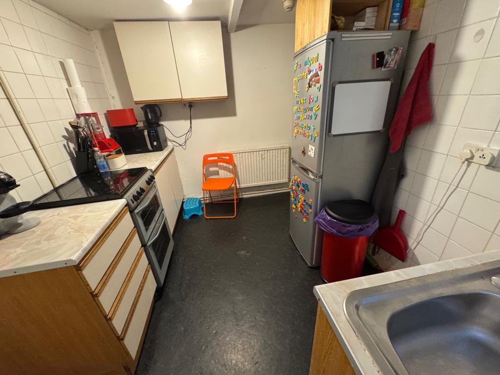 Ground floor flat kitchen