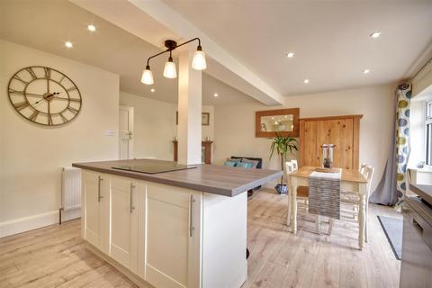 3 bedroom semi-detached house for sale, Broad Oak