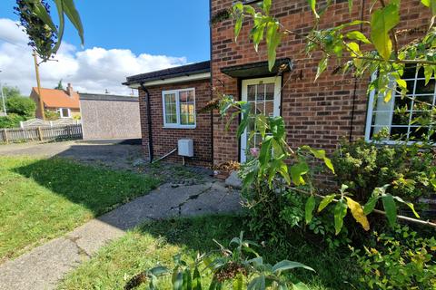 2 bedroom semi-detached house for sale, Plantation Drive, North Ferriby, East Yorkshire, HU14