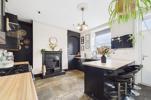 3 bedroom terraced house for sale, Holcombe Road, Rossendale, Lancashire, BB4