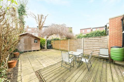 3 bedroom semi-detached house for sale, Seely Road, London SW17