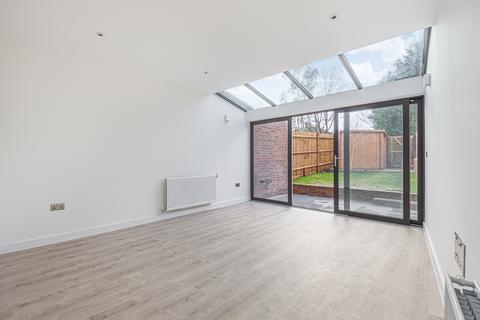3 bedroom house to rent, Eden Road, Beckenham, BR3