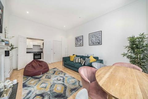2 bedroom flat to rent, St. Georges Drive, London SW1V