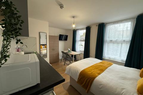 undefined, Chapel Road, Hounslow TW3