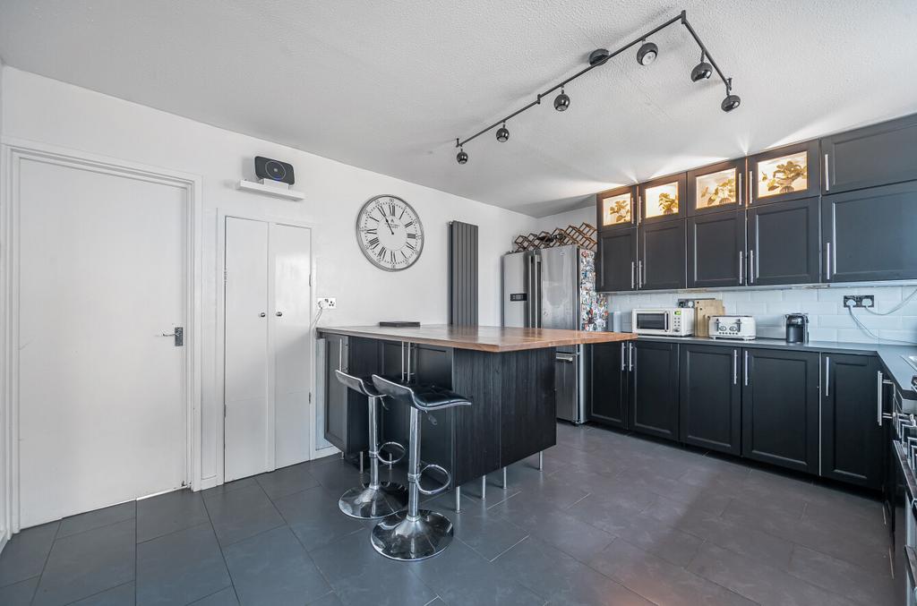 1398119-9-696a61d...