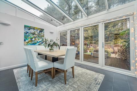 3 bedroom terraced house for sale, Maple Way, Hampshire GU35