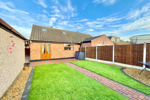 2 bedroom semi-detached bungalow for sale, Wordsworth Drive, Crewe, CW1