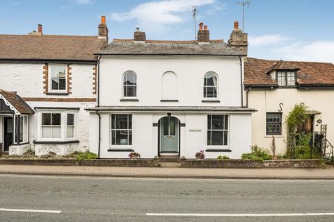 3 bedroom cottage for sale, Storrington - central village location