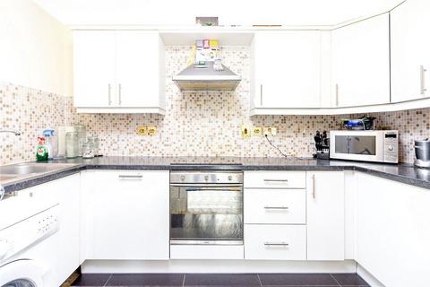 2 bedroom flat for sale, Larkhall Lane, London SW4