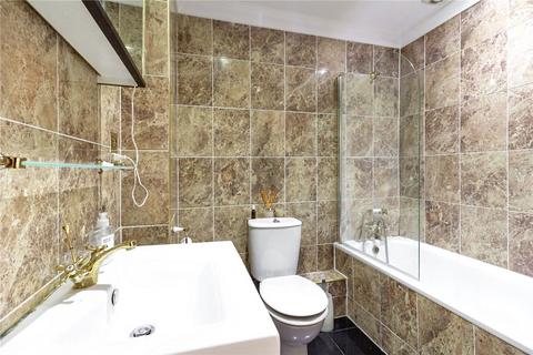 2 bedroom flat for sale, Larkhall Lane, London SW4