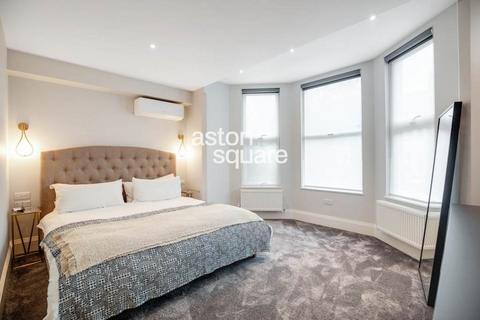 2 bedroom flat for sale, Dollis Road, London, N3