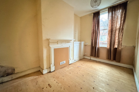 2 bedroom terraced house for sale, River Street, Stockport
