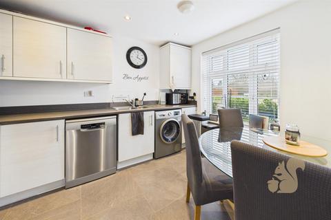 3 bedroom semi-detached house for sale, Binyon Close, Stowmarket IP14