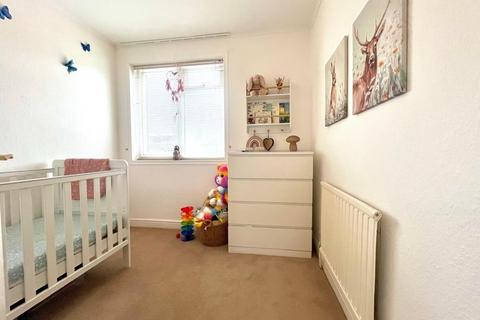 4 bedroom semi-detached house for sale, Stanwell Drive, Middleton Cheney OX17
