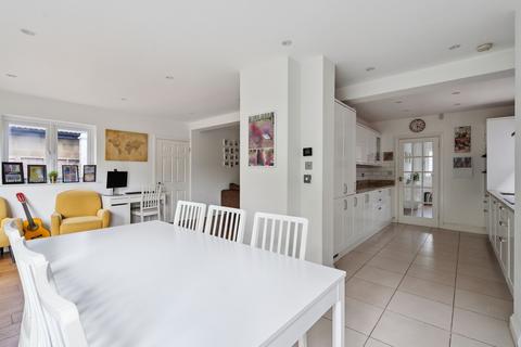 4 bedroom detached house for sale, Brookdene Avenue, Watford, WD19