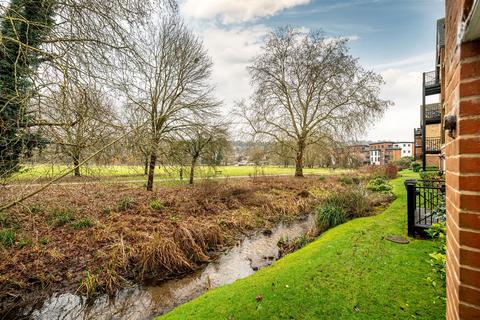 2 bedroom flat for sale, Fryers Lane, High Wycombe HP12
