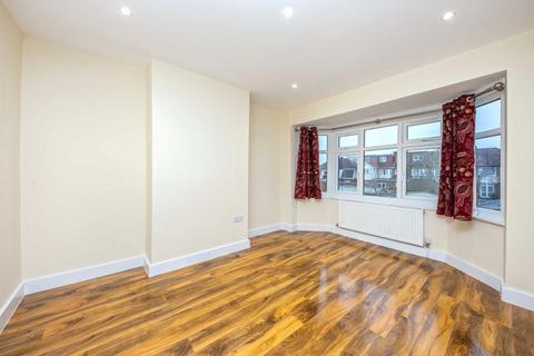 undefined, Ellerdine Road, Hounslow TW3