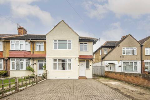 undefined, Ellerdine Road, Hounslow TW3
