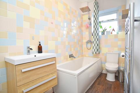 2 bedroom terraced house for sale, Ashfield Terrace, Harrogate