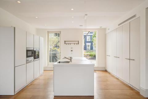 3 bedroom maisonette to rent, Westbourne Grove, London, W11
