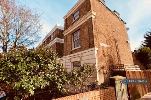 4 bedroom end of terrace house to rent, Philip Lane, London, N15