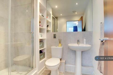 2 bedroom flat to rent, Midlothian Court, Gateshead, NE8