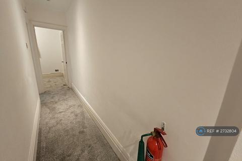 2 bedroom flat to rent, Lithos Road, London, NW3