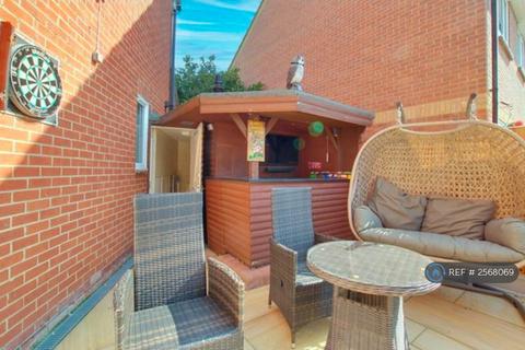 undefined, Robertson Drive, Wickford, SS12