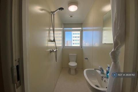 1 bedroom flat to rent, Daniel House, Bootle, L20