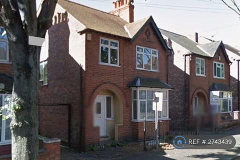 5 bedroom detached house to rent, Harrington Drive, Nottingham, NG7