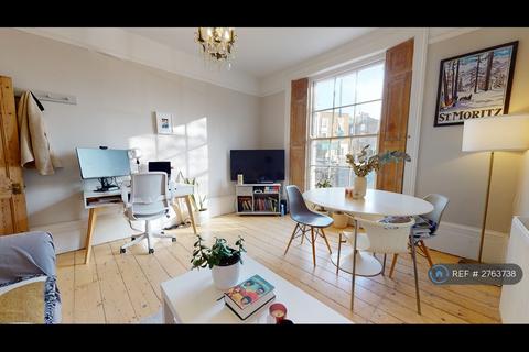 1 bedroom flat to rent, Offord Road, London, N1