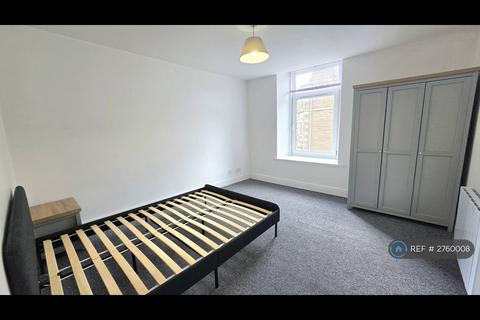 2 bedroom flat to rent, Rosefield Street, Dundee, DD1