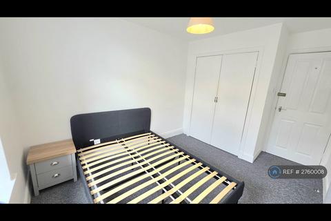 2 bedroom flat to rent, Rosefield Street, Dundee, DD1