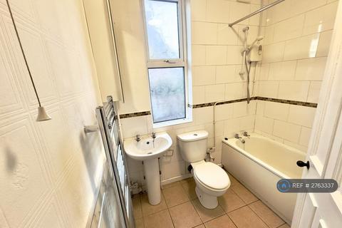 1 bedroom flat to rent, Derby Road, Nottingham, NG7