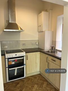 1 bedroom flat to rent, Abergele Road, Colwyn Bay, LL29