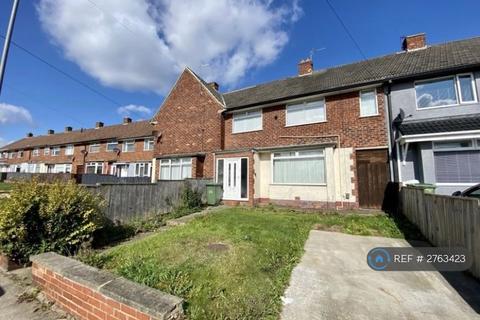 3 bedroom terraced house to rent, Scurfield Road, Stockton-On-Tees, TS19