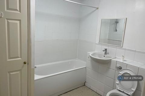 undefined, Coltswood Court, London, N14