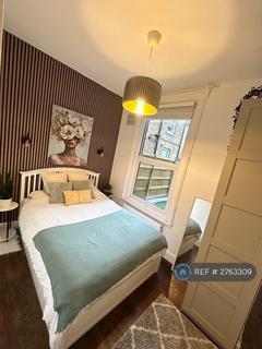 2 bedroom flat to rent, Brixton, London, SW2